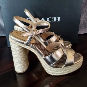 NWT Coach Talina Metallic  Platform Sandal Champagne US 8.5 B